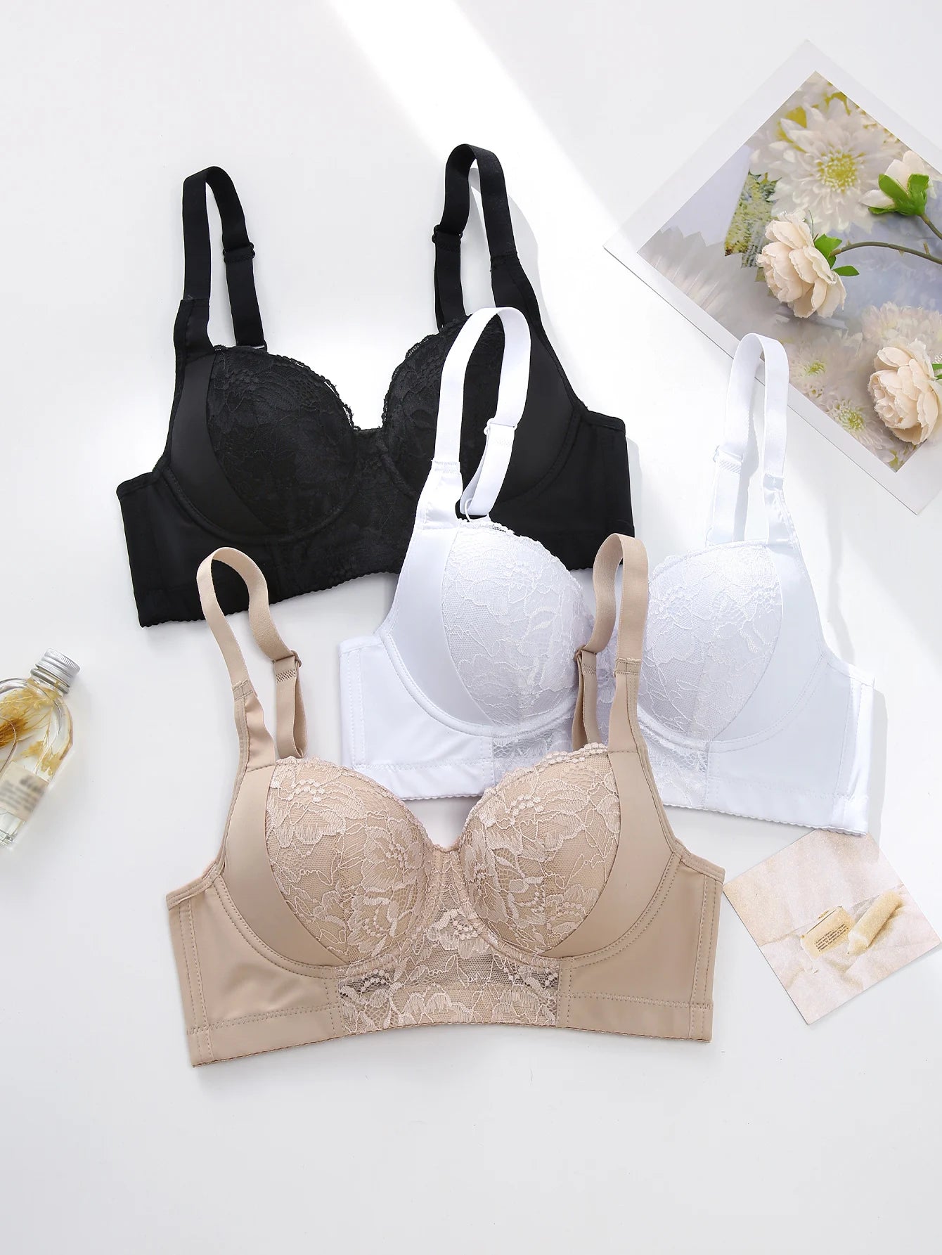 Sexy lace underwear with multiple color options women's underwire push-up comfortable bra can be worn daily